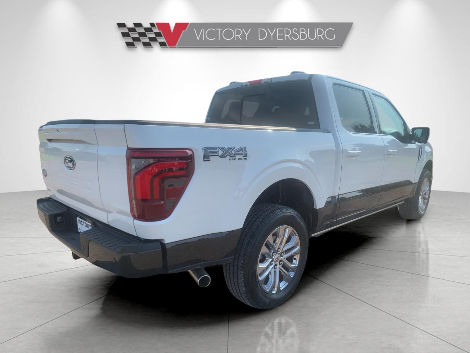 Used 2024 White Ford King Ranch image 4