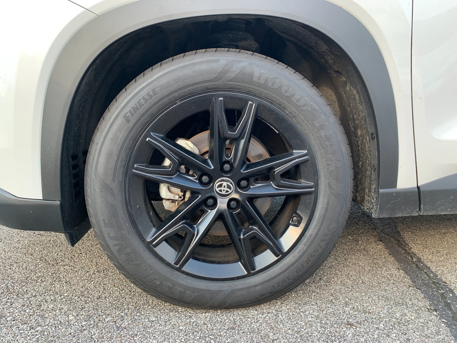 Used 2025 Beige Toyota Limited image 32