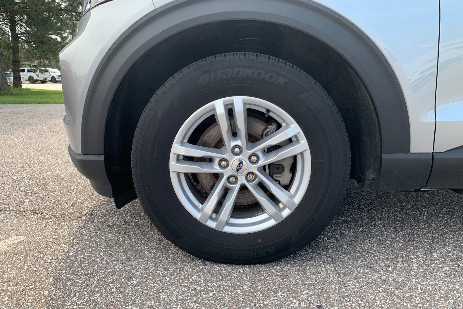 Used 2024 Silver Ford XLT image 34