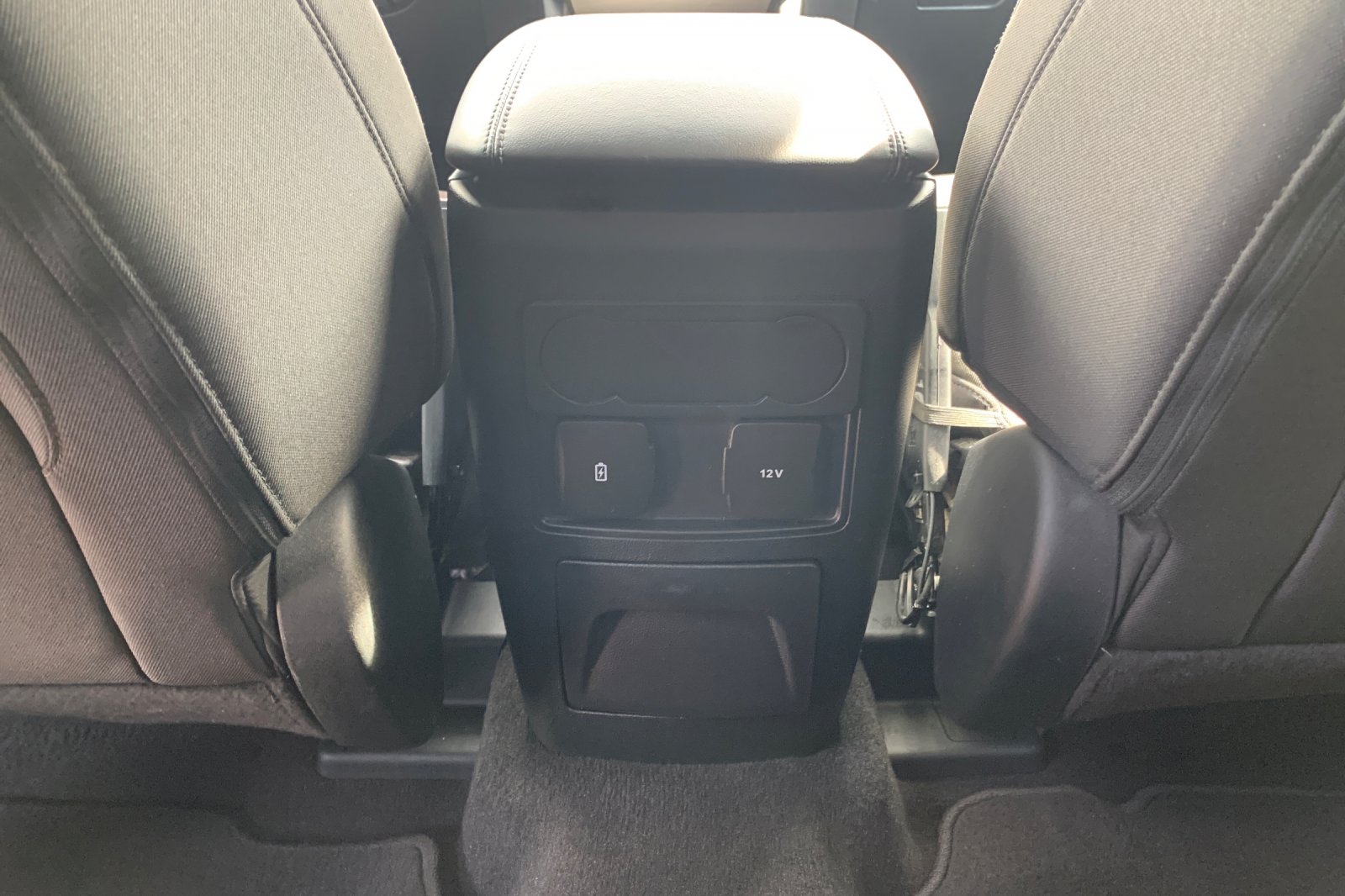 Used 2024 Silver Ford XLT image 15