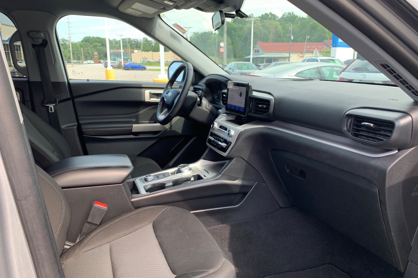 Used 2024 Silver Ford XLT image 20