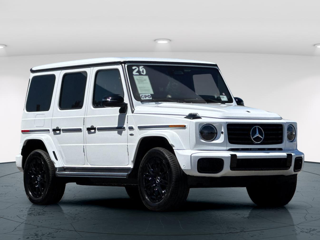 Certified Used 2025 MANUFAKTUR Moonlight White Metallic Mercedes-Benz G 580 4D Sport Utility 4MATIC® image 9