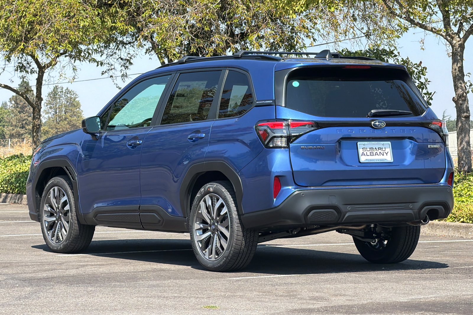 New 2026 DAYBREAK BLUE PEARL Subaru Touring image 6
