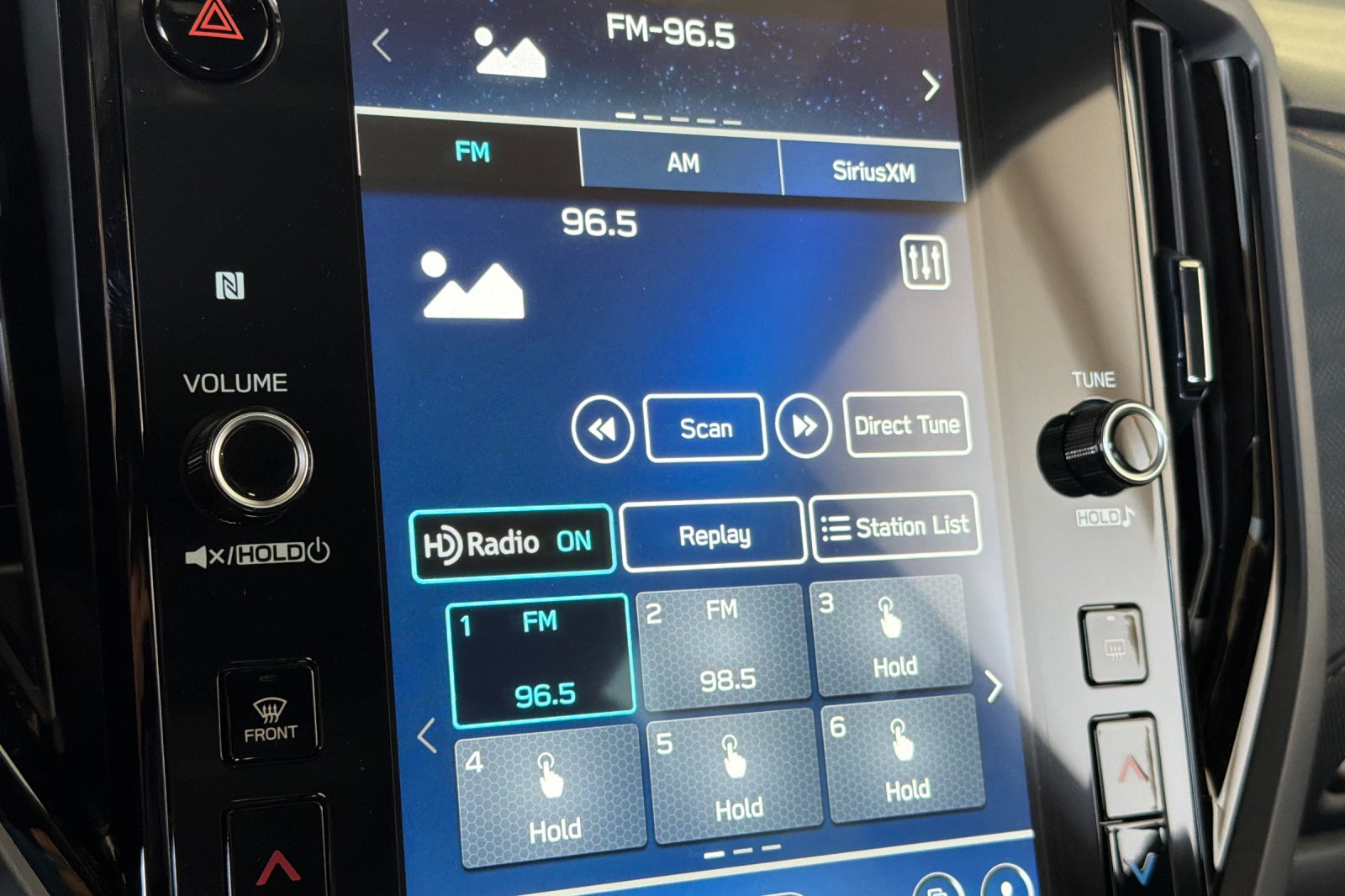 New 2026 DAYBREAK BLUE PEARL Subaru Touring image 18