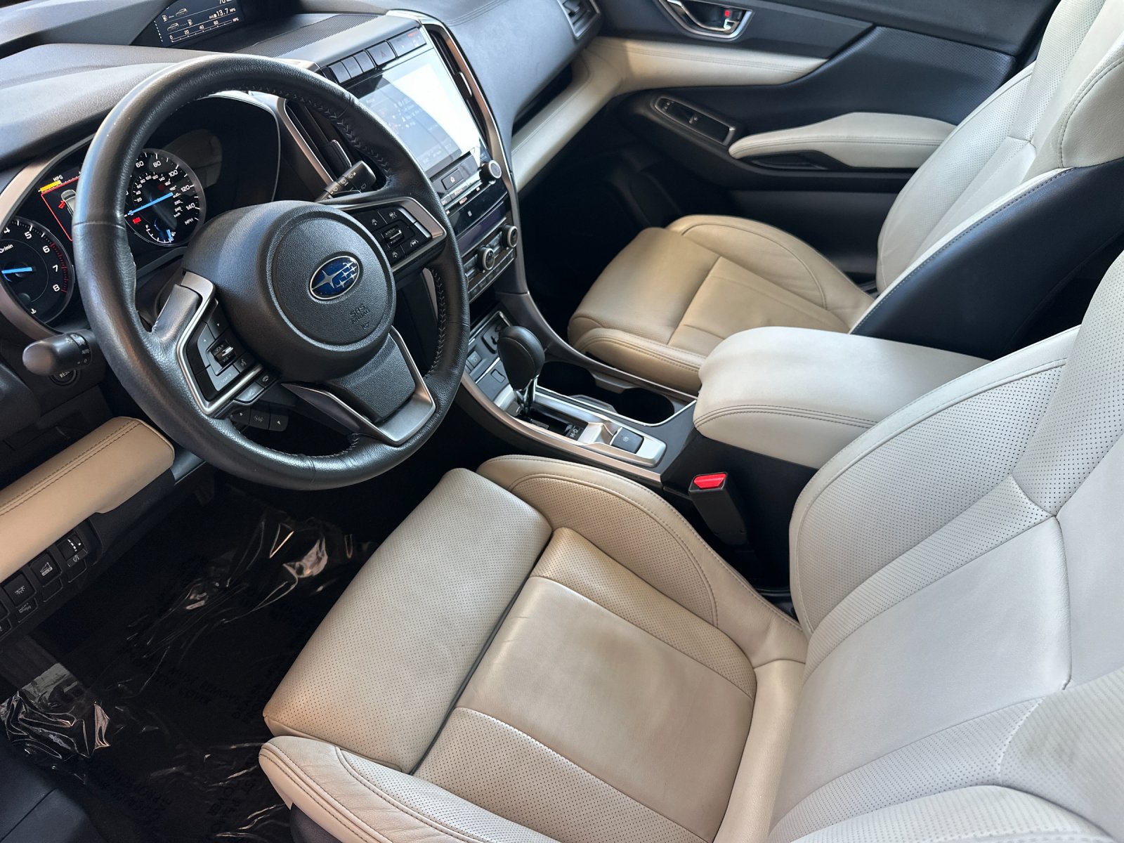 Used 2020 White Subaru Limited image 9