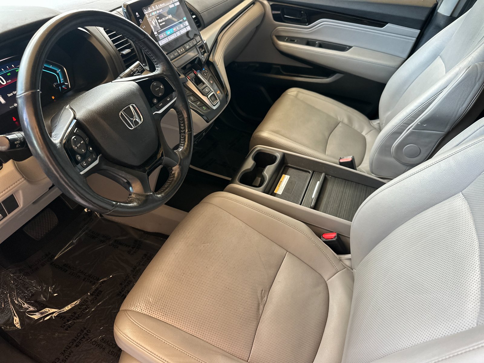 Used 2018 Gray Honda Elite image 9