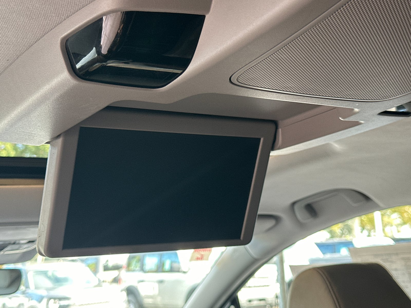Used 2018 Gray Honda Elite image 14