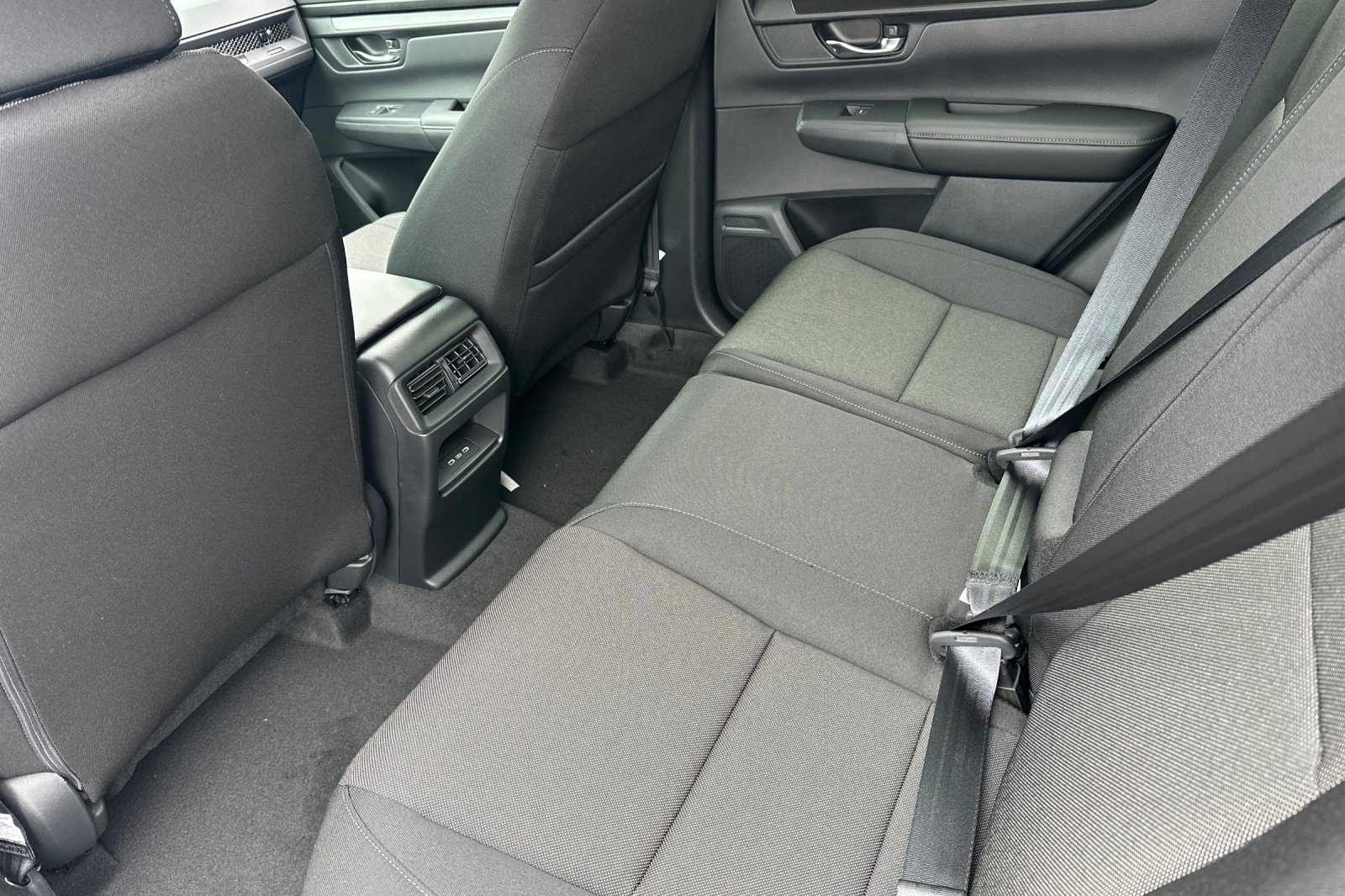 New 2026 Urban Gray Pearl Honda EX image 12
