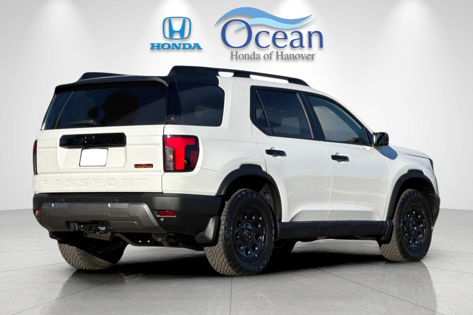 New 2026 Platinum White Pearl Honda TrailSport Blackout image 5
