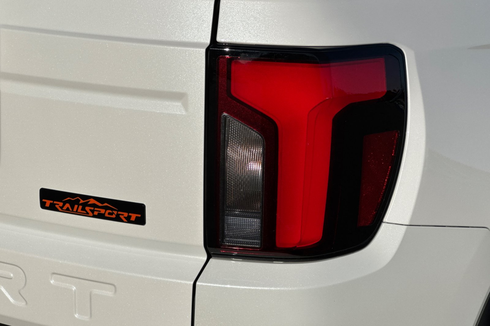 New 2026 Platinum White Pearl Honda TrailSport Blackout image 29