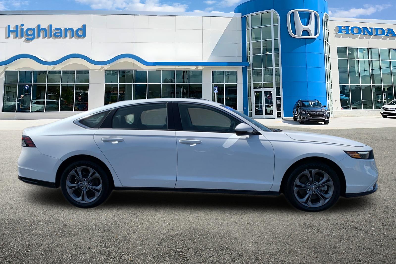 Certified Used 2023 Platinum White Pearl Honda HYBRID EX-L image 6