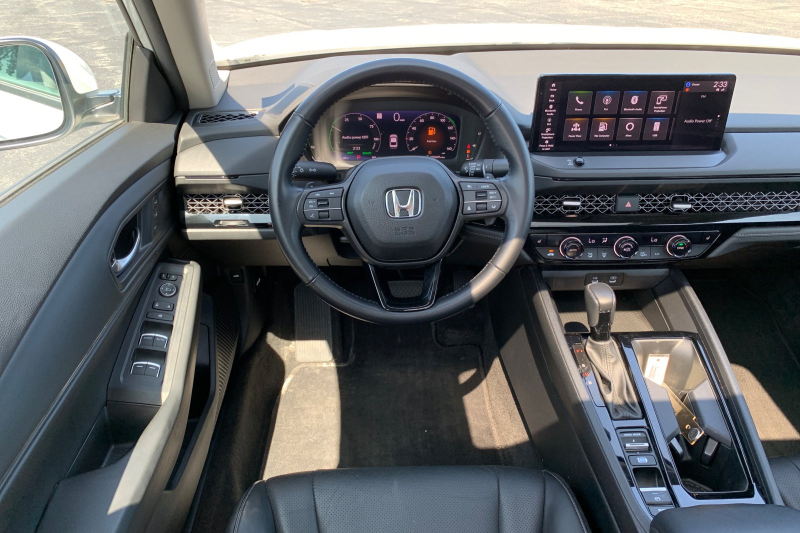 Certified Used 2023 Platinum White Pearl Honda HYBRID EX-L image 18