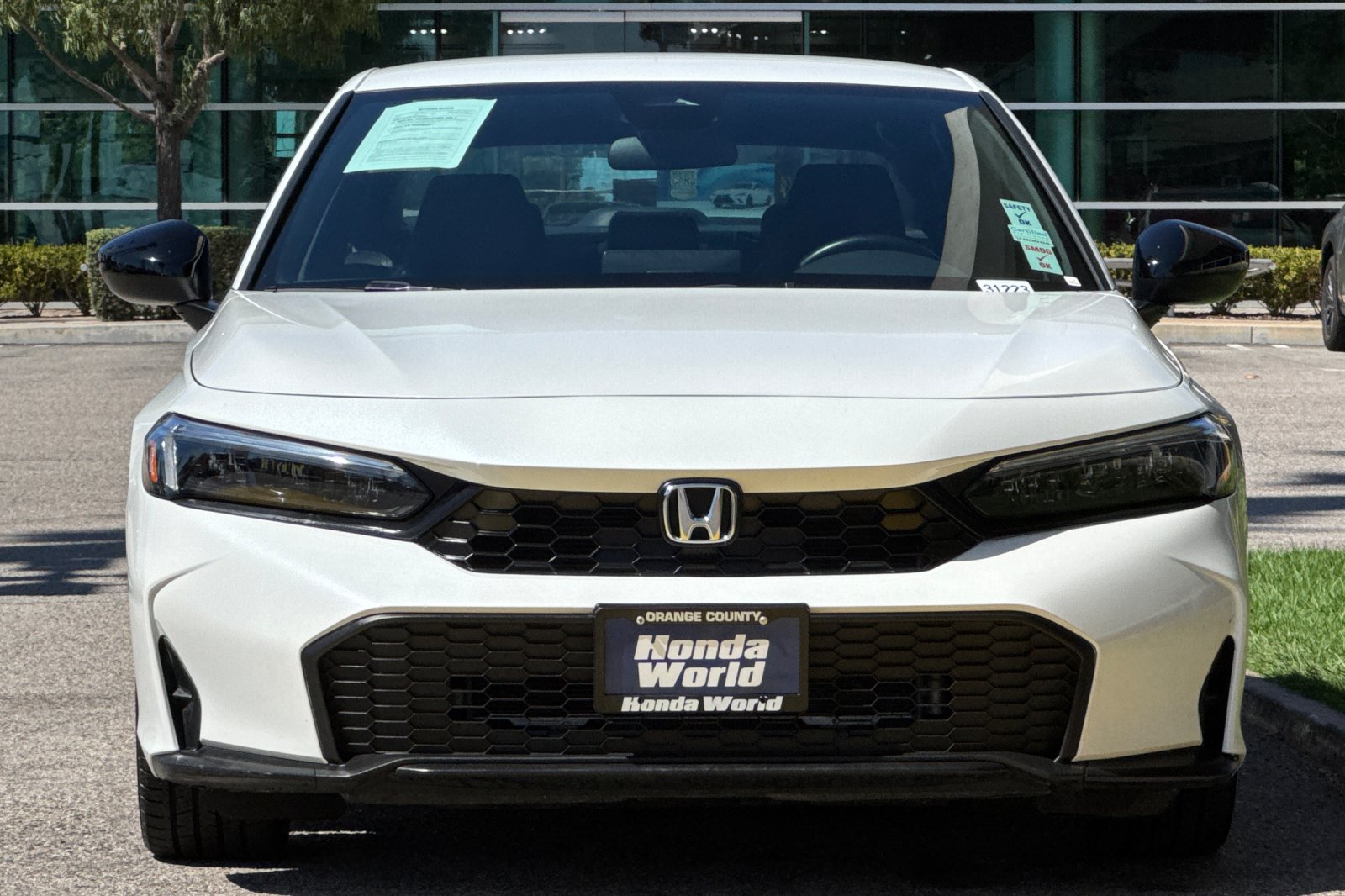 Certified Used 2025 Platinum White Pearl Honda 4D SPORT image 9