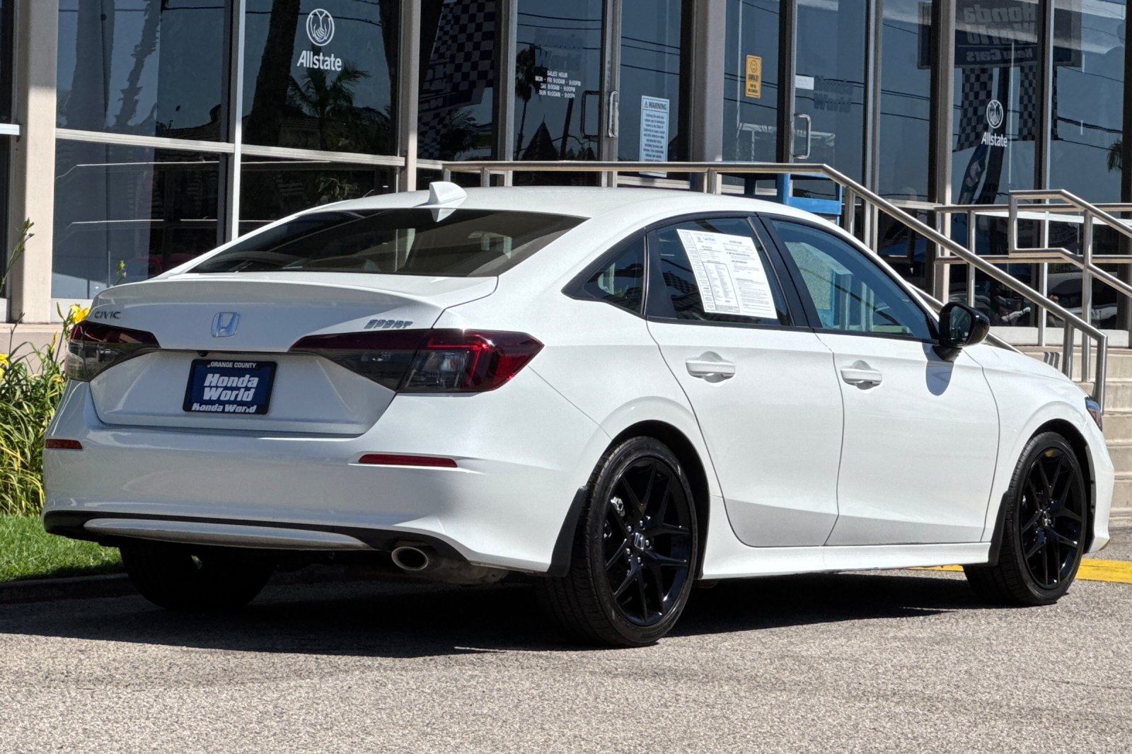 Certified Used 2025 Platinum White Pearl Honda 4D SPORT image 4