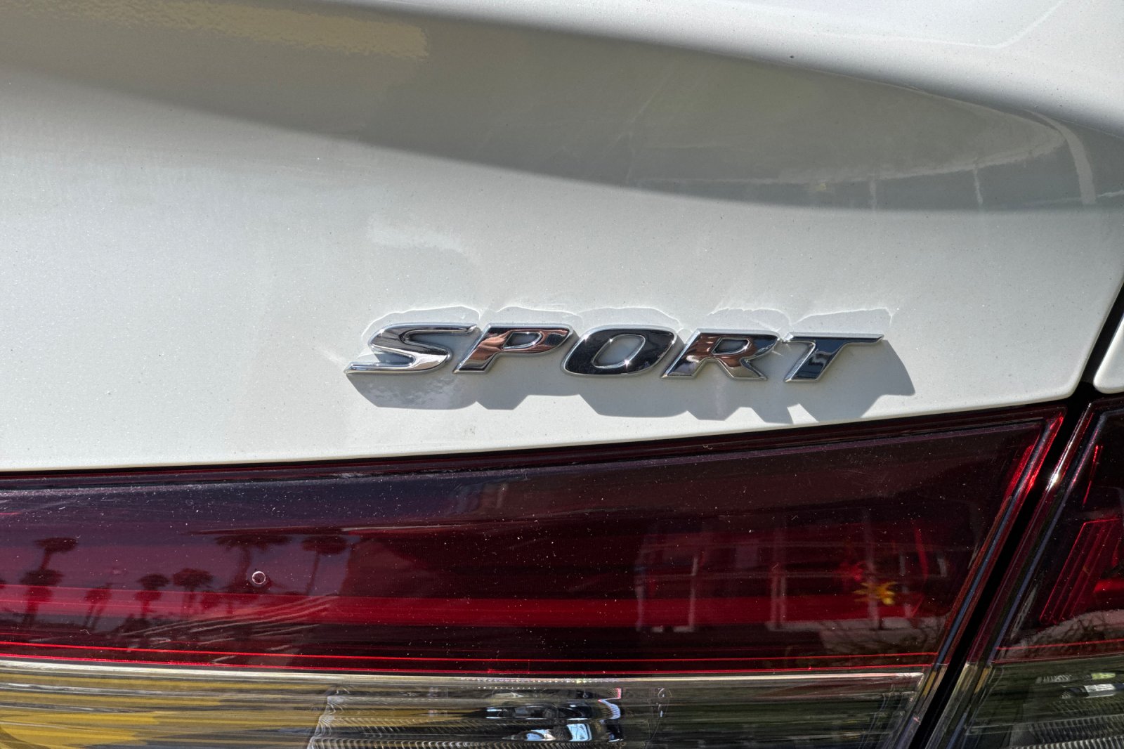 Certified Used 2025 Platinum White Pearl Honda 4D SPORT image 26
