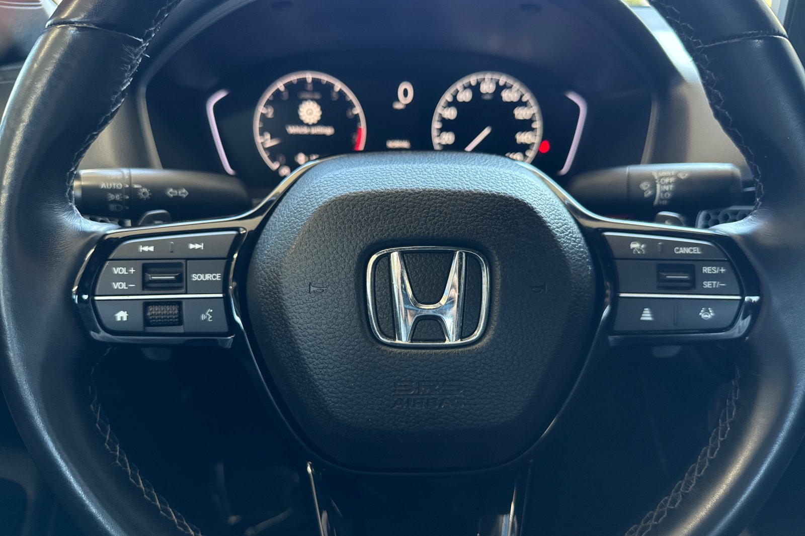 Certified Used 2025 Platinum White Pearl Honda 4D SPORT image 22