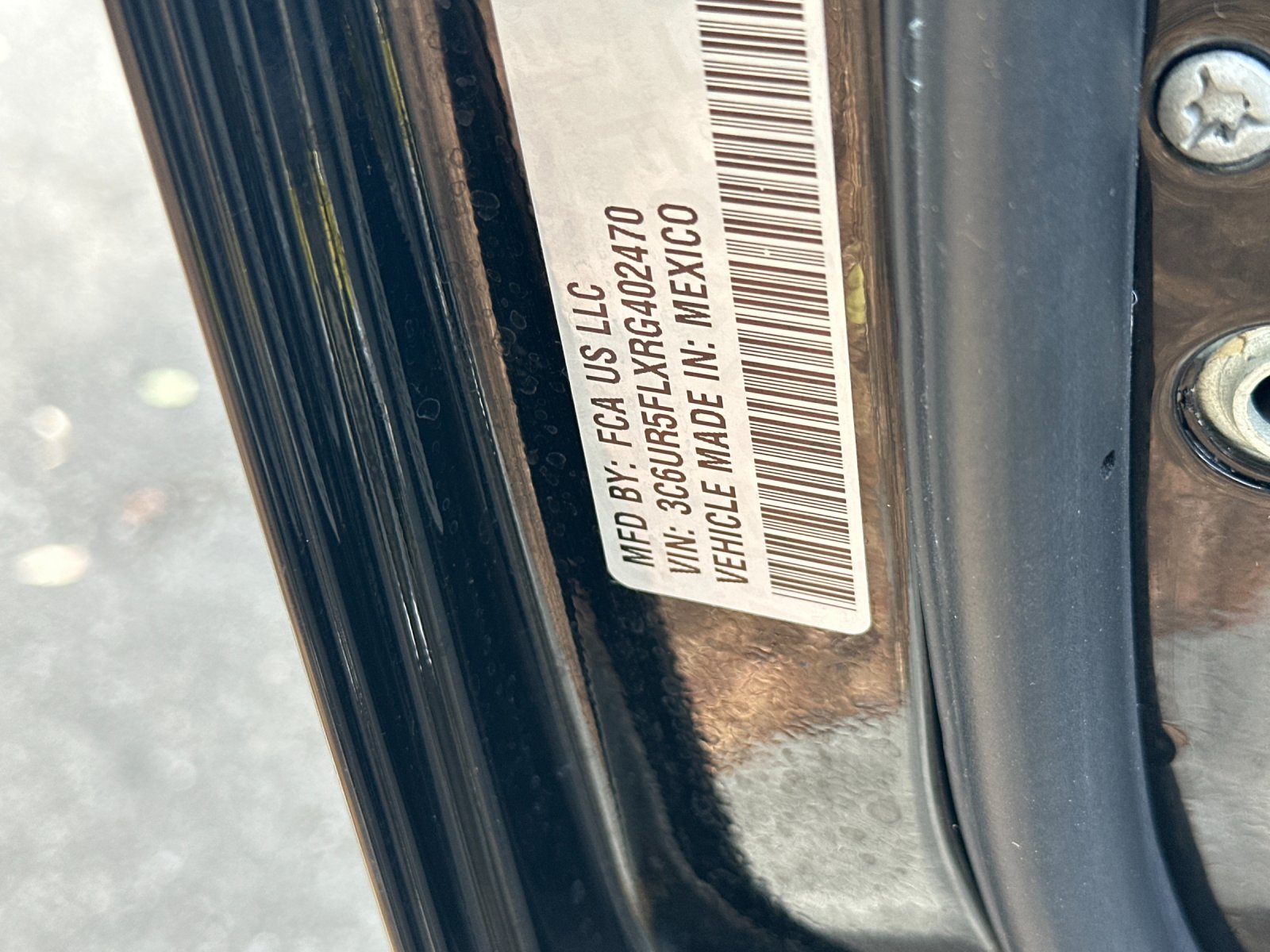 Used 2024 Black Ram Laramie image 28