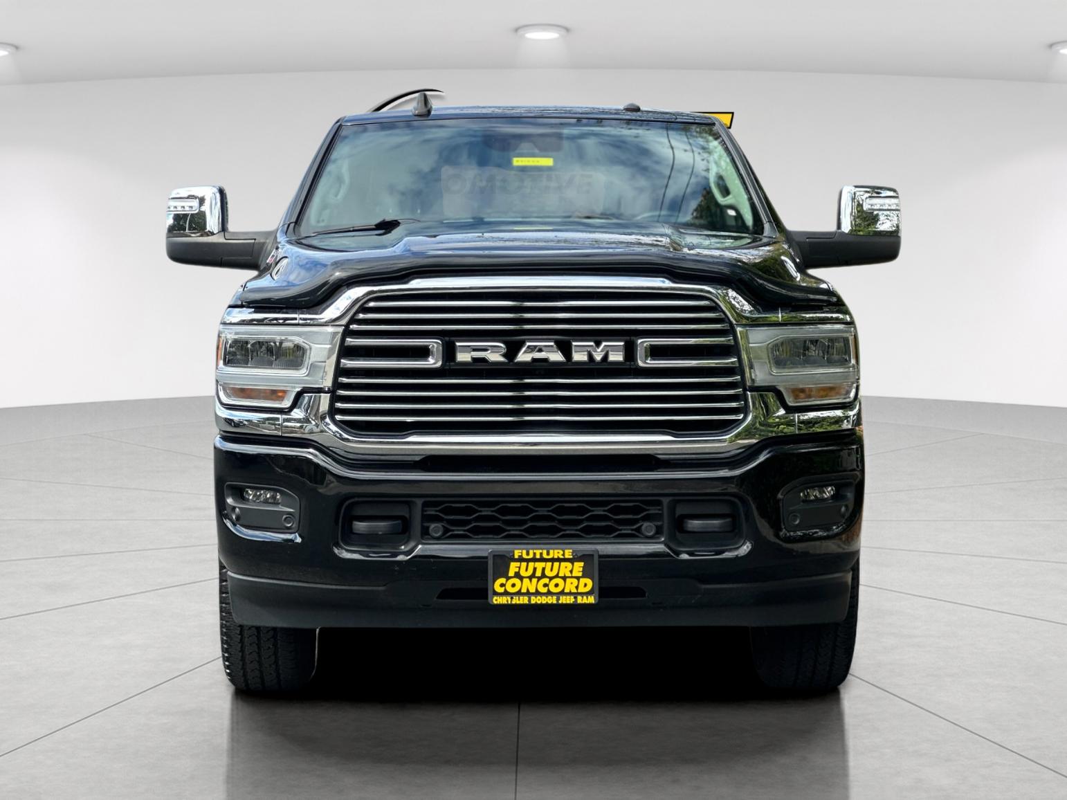 Used 2024 Black Ram Laramie image 9
