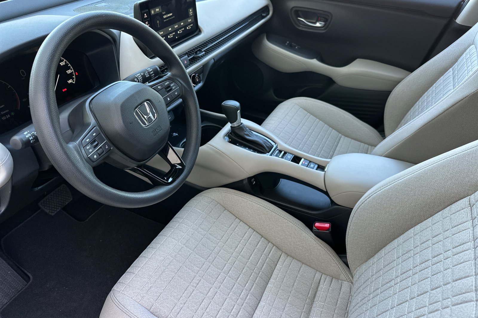 New 2027 Modern Steel Metallic Honda LX image 9