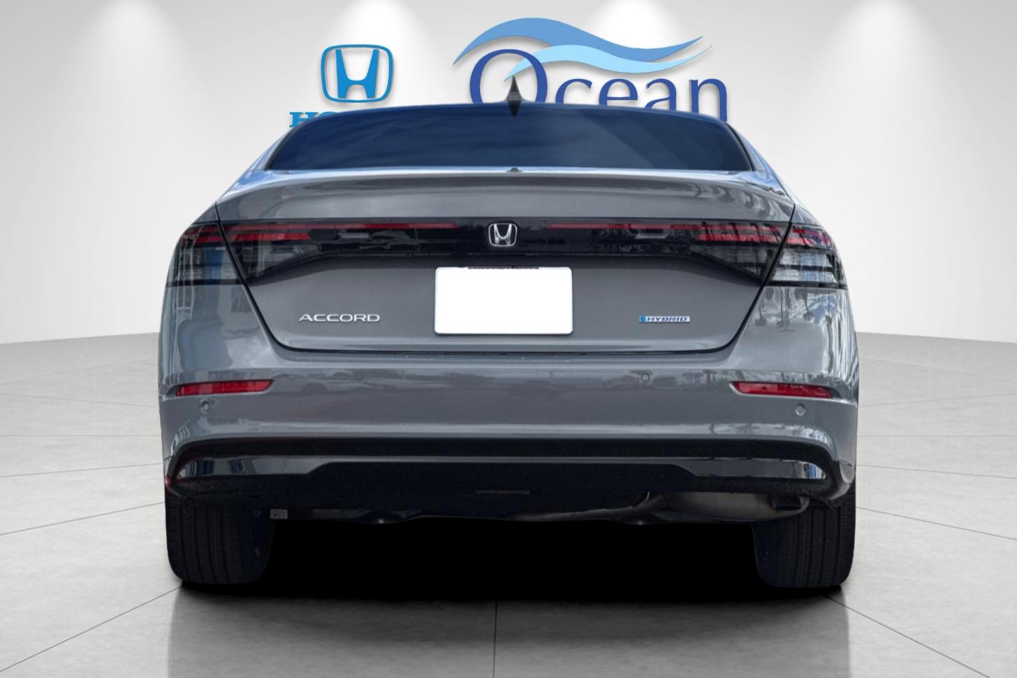 New 2026 Urban Gray Pearl Honda EX-L image 4