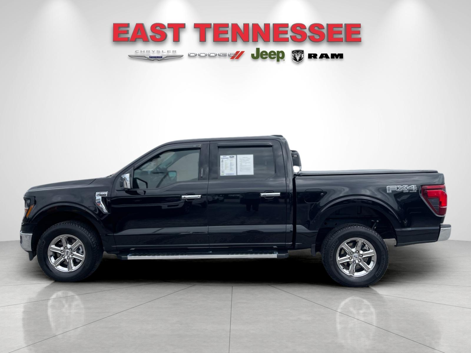 Used 2024 Black Ford XLT image 6