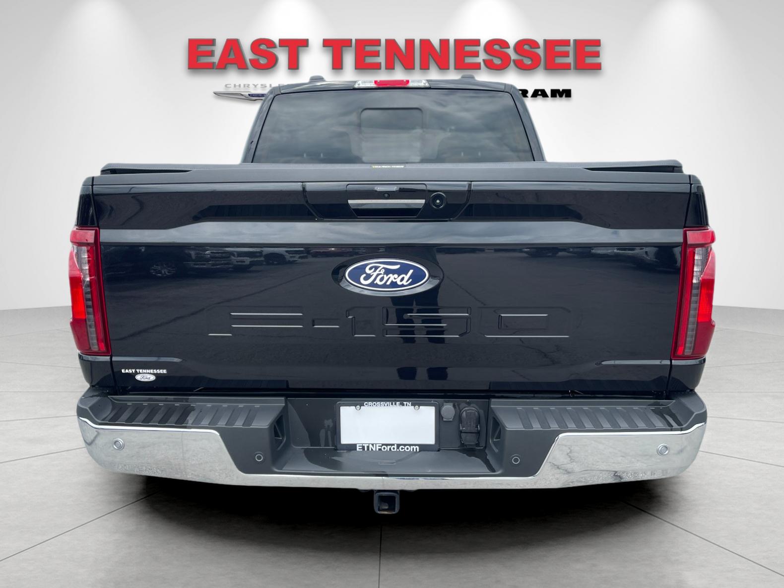 Used 2024 Black Ford XLT image 4
