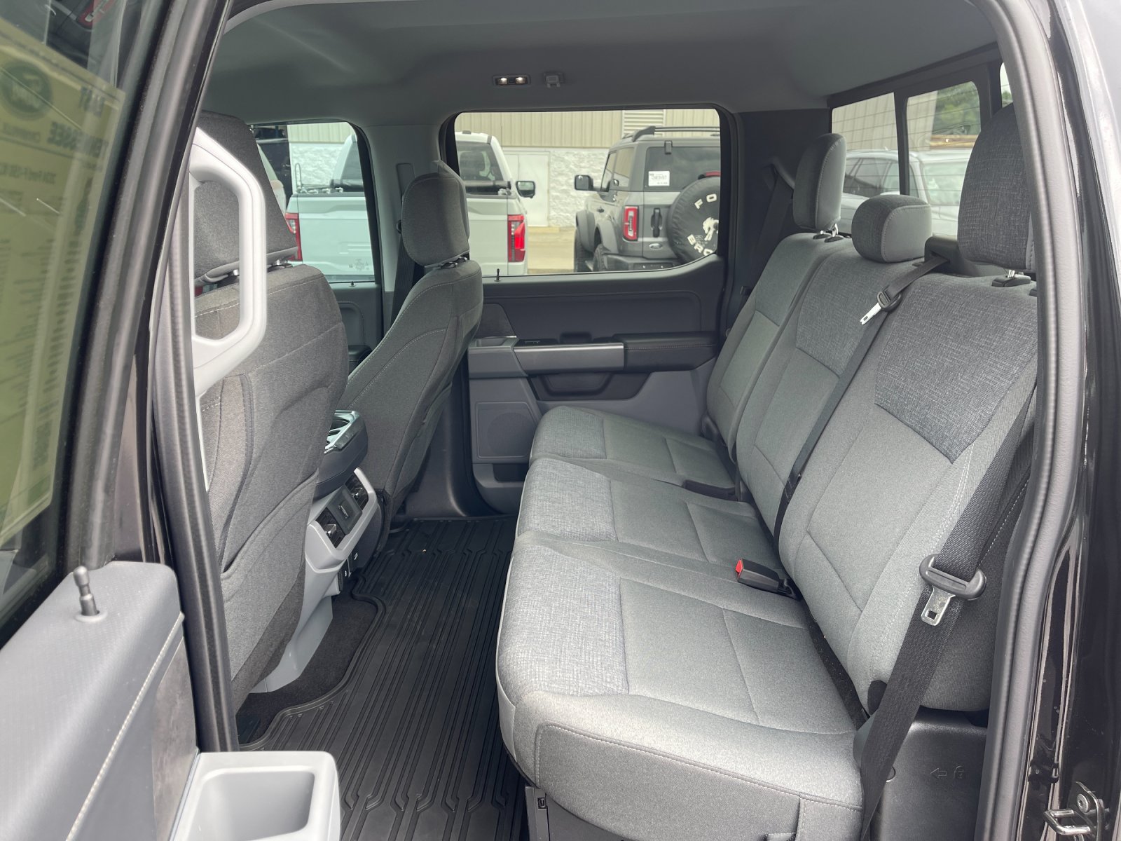 Used 2024 Black Ford XLT image 14