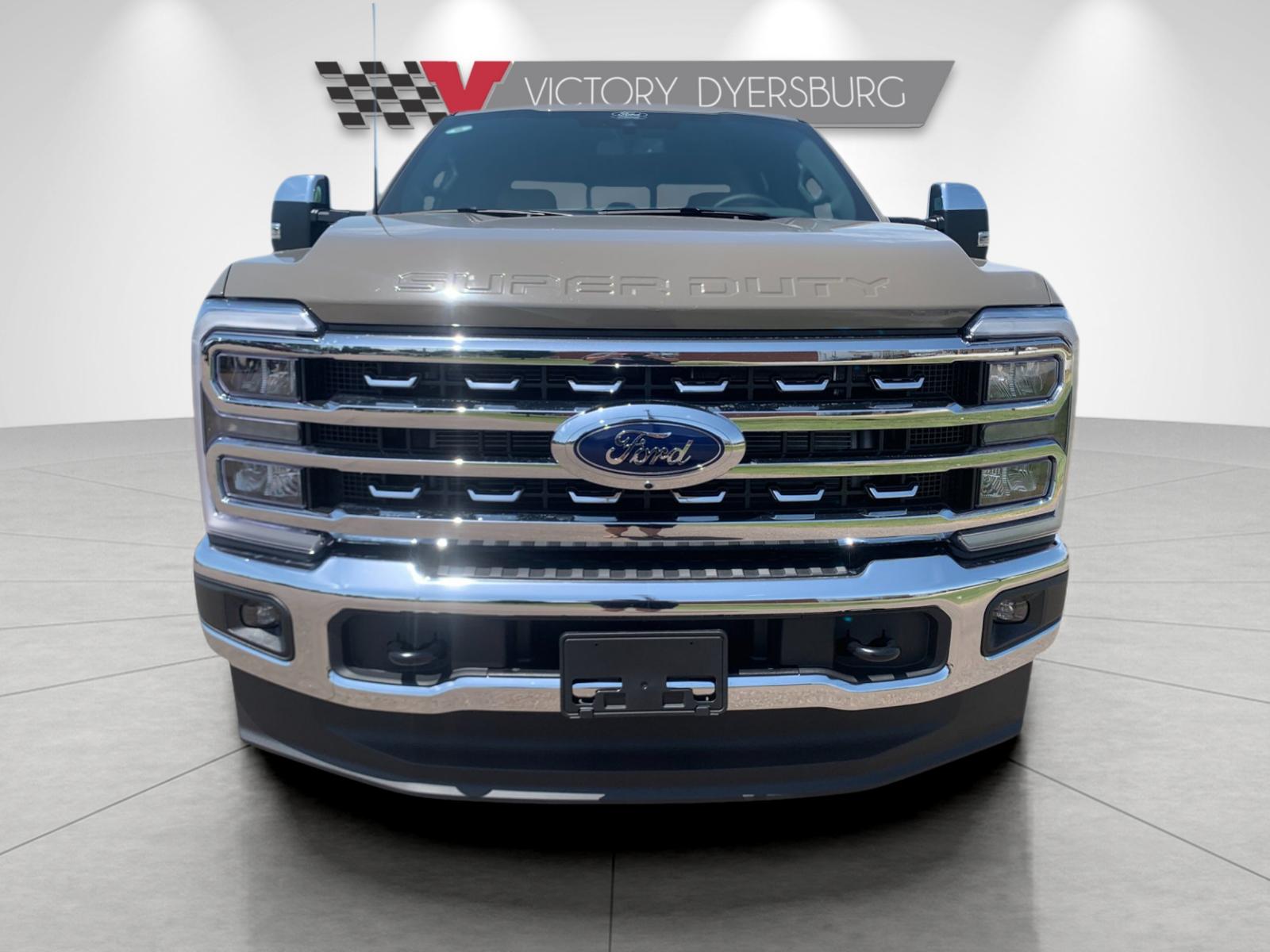 New 2026 Gray Ford Lariat image 9