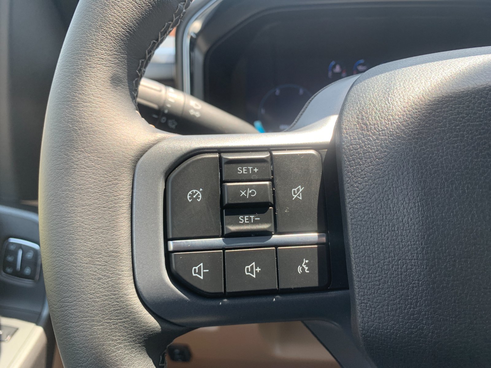New 2026 Gray Ford Lariat image 26