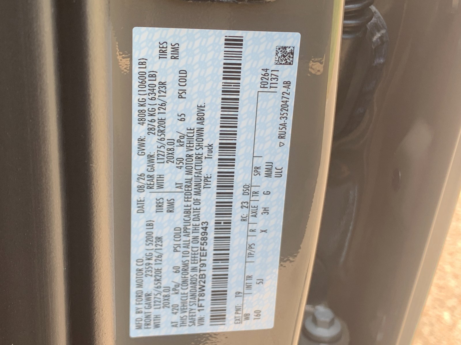 New 2026 Gray Ford Lariat image 32