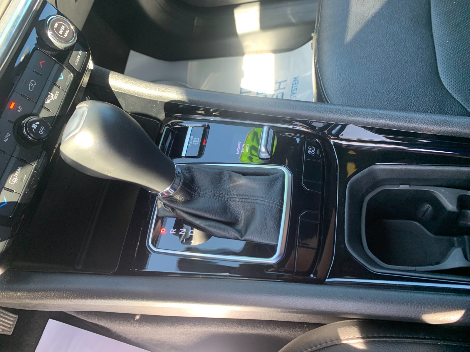 Used 2023 Black Jeep Limited image 20