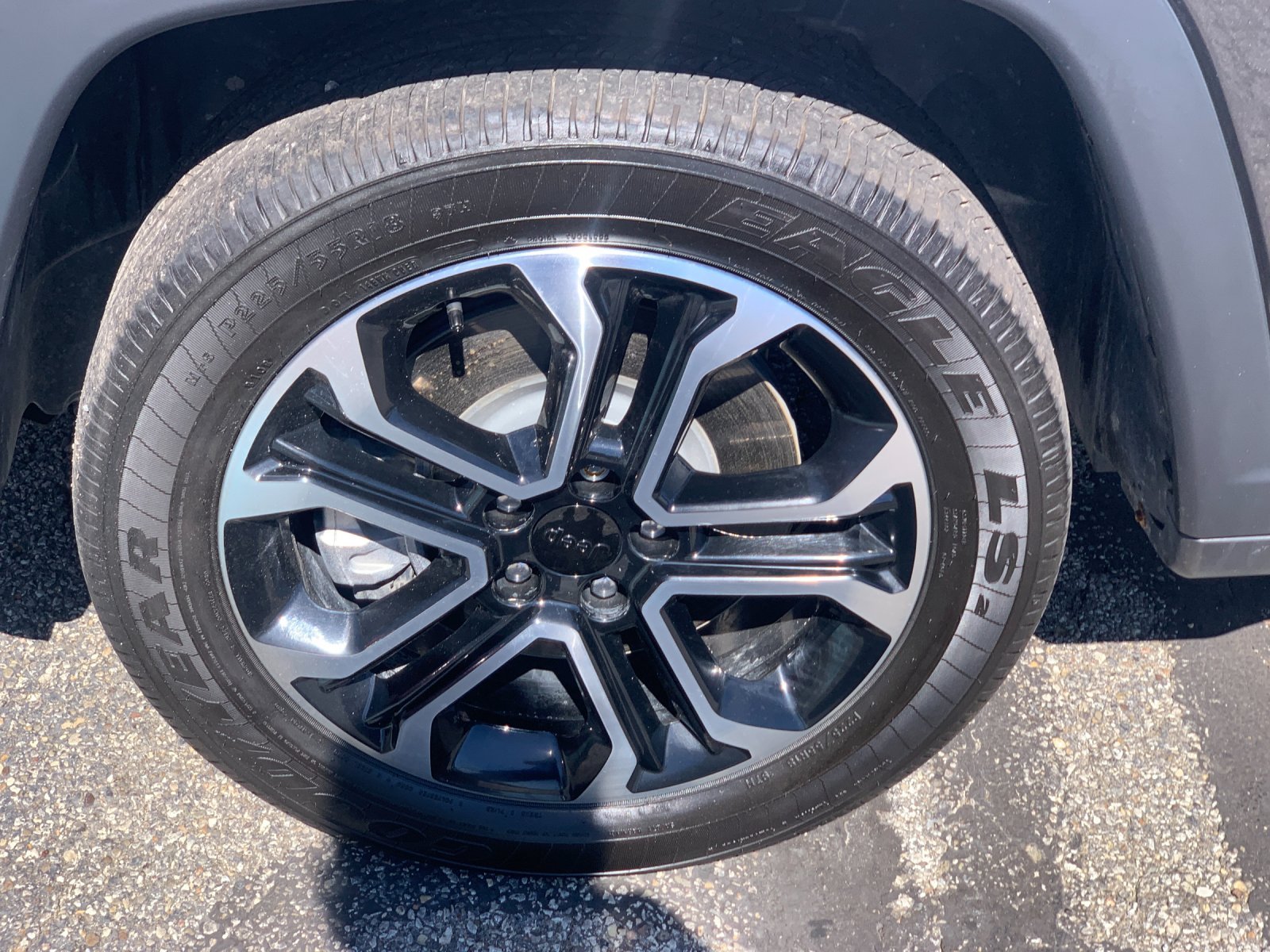 Used 2023 Black Jeep Limited image 29