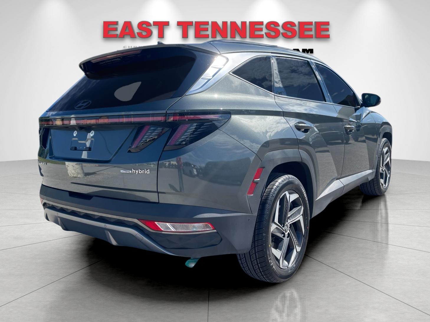 Used 2023 Gray Hyundai Limited image 3