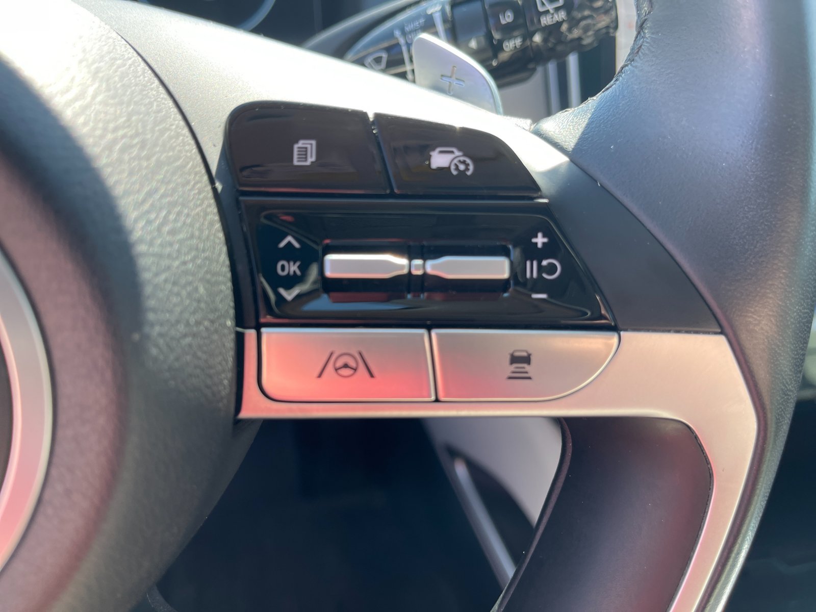 Used 2023 Gray Hyundai Limited image 30
