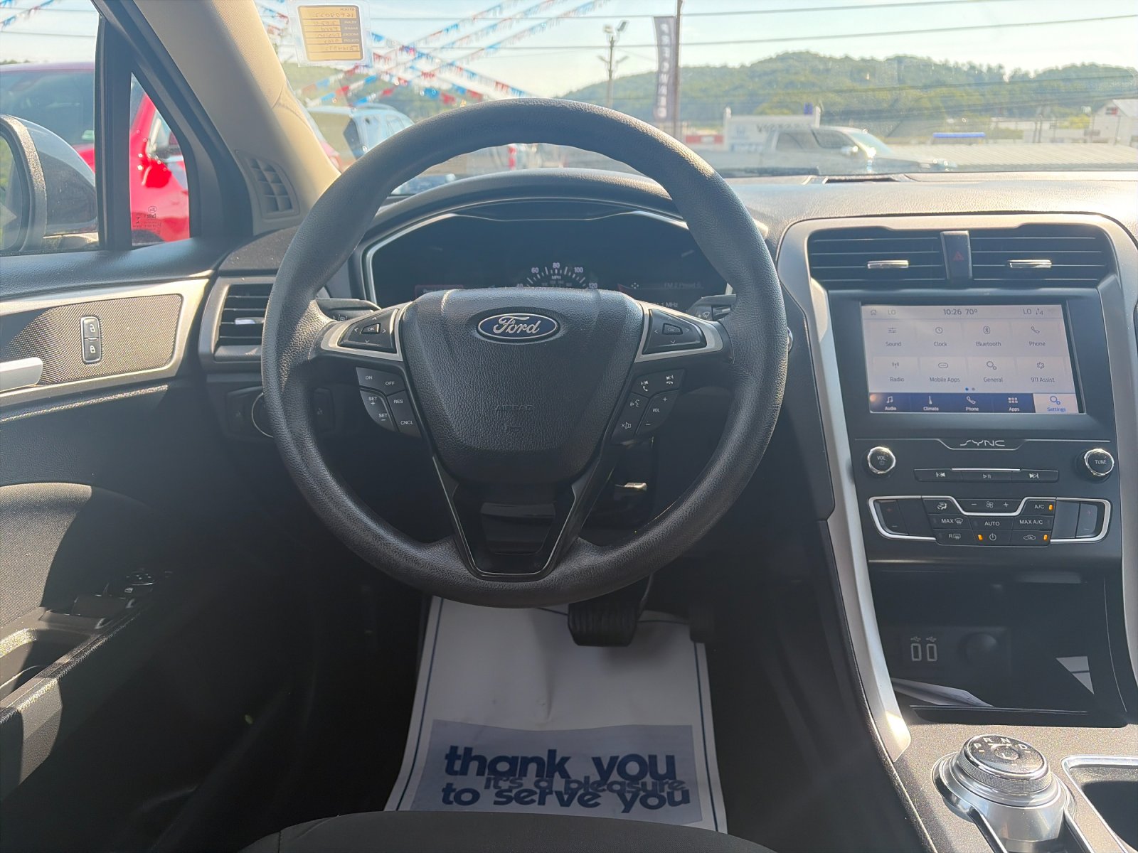 Used 2020 Black Metallic Ford SE image 17