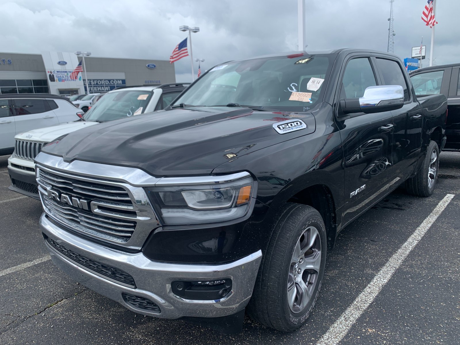 Used 2023 Black Ram Laramie image 7