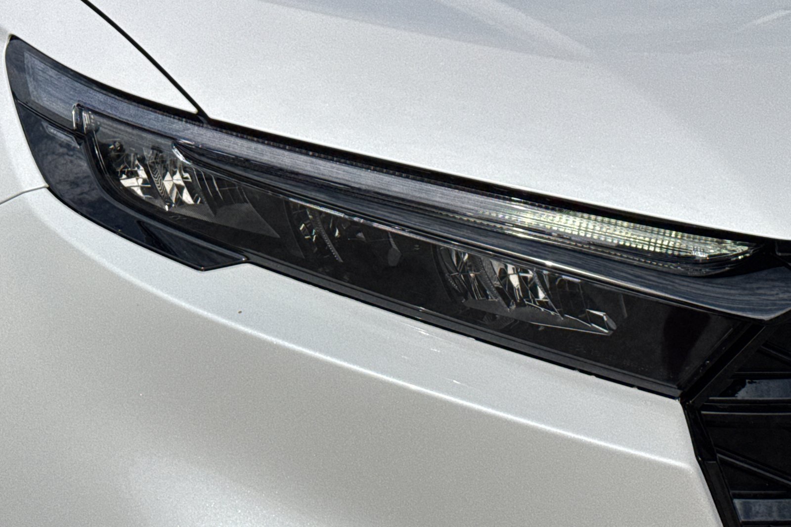 New 2026 Platinum White Pearl Honda Sport image 31