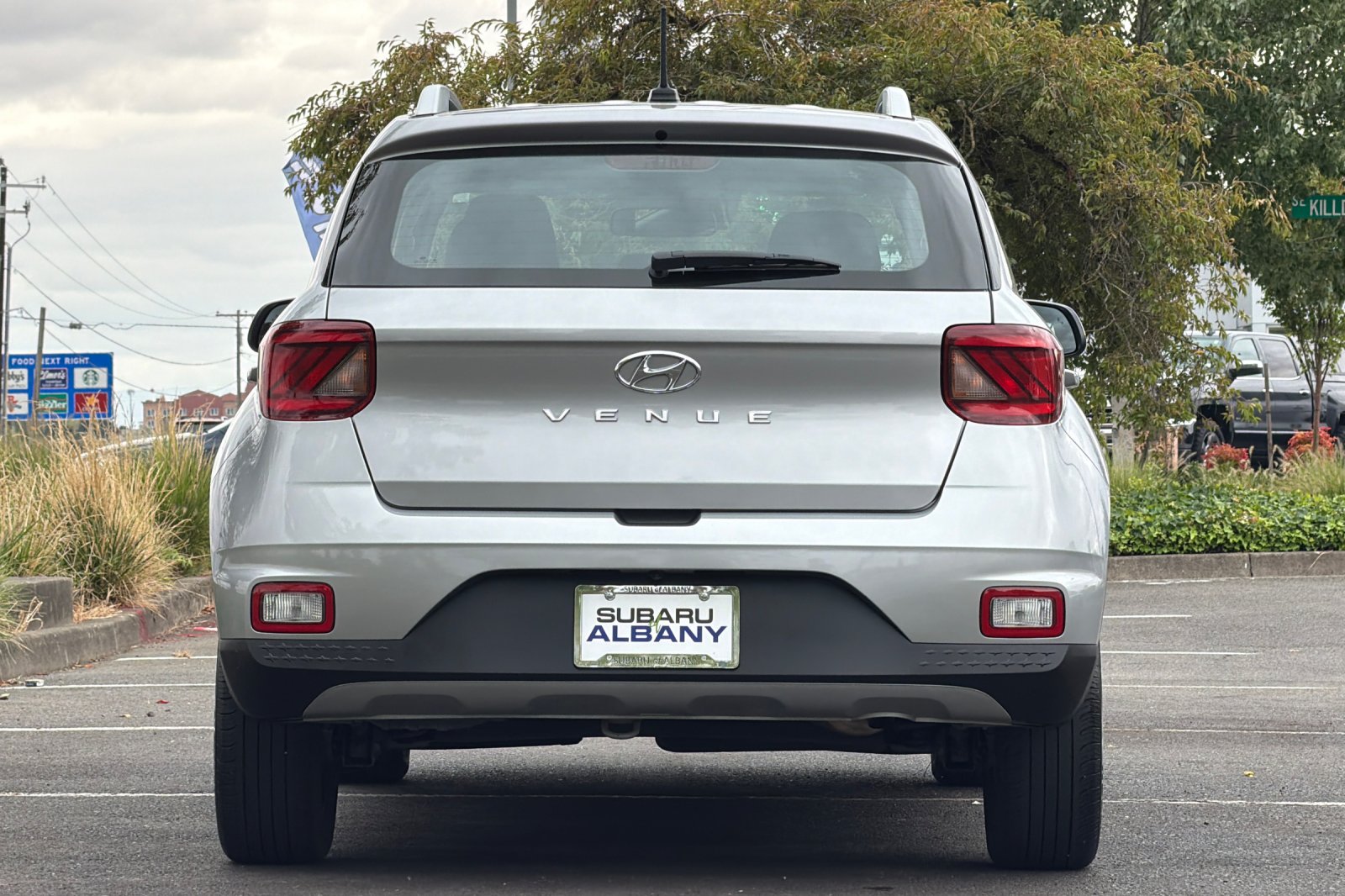 Used 2025 Silver Hyundai SEL image 5