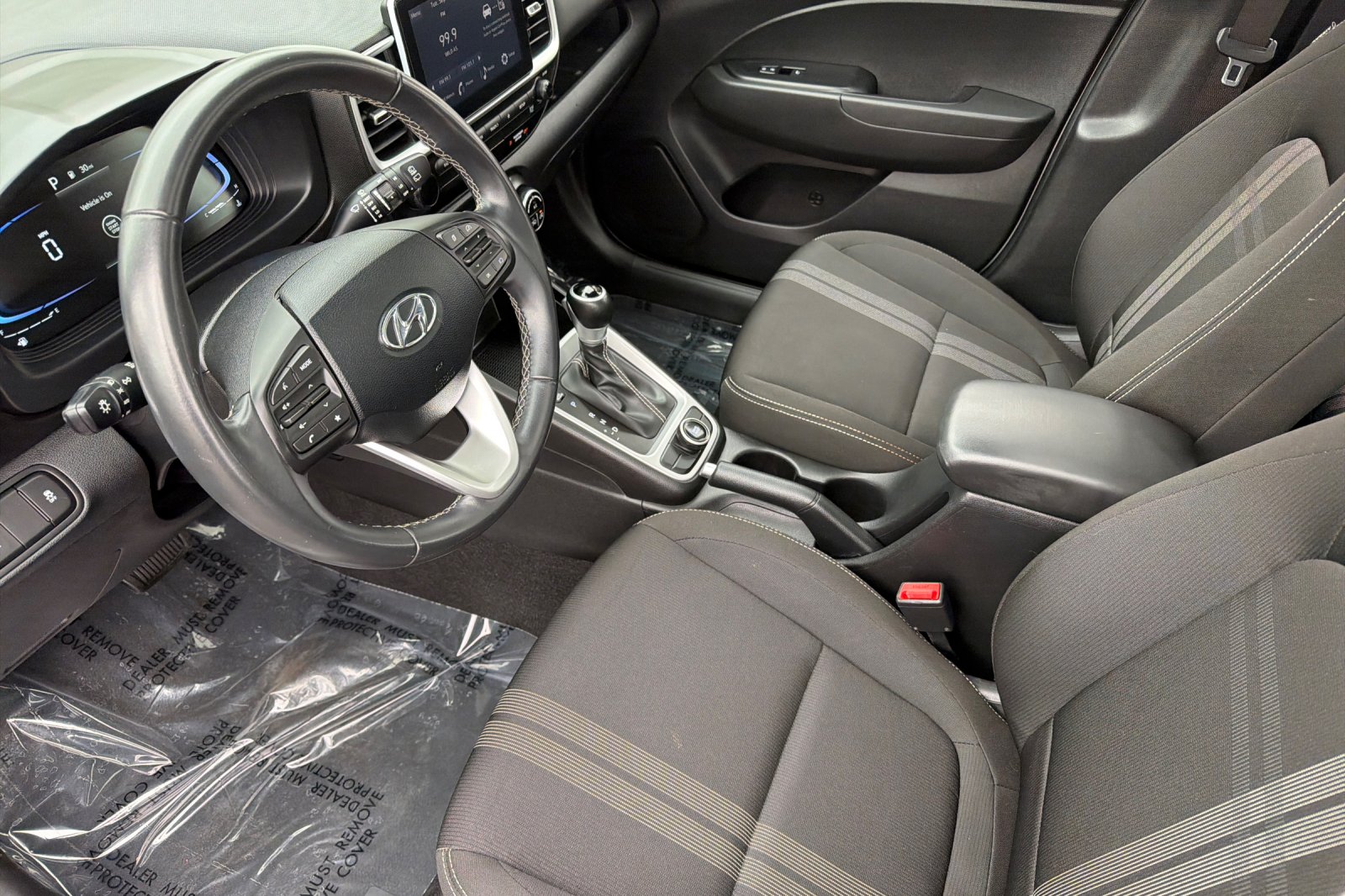 Used 2025 Silver Hyundai SEL image 10