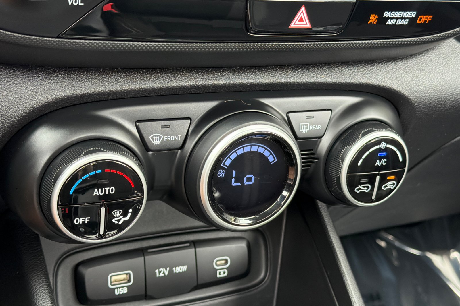 Used 2025 Silver Hyundai SEL image 20