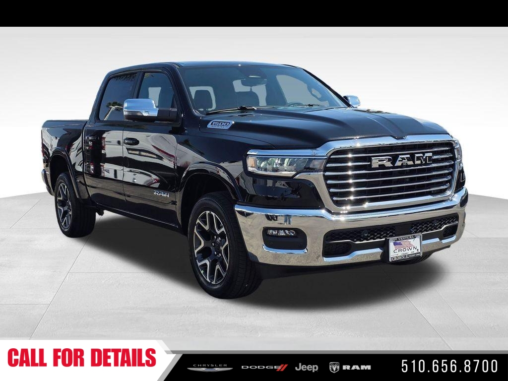 New 2026 Diamond Black Crystal Pearl-Coat Exterior Paint RAM Laramie image 3