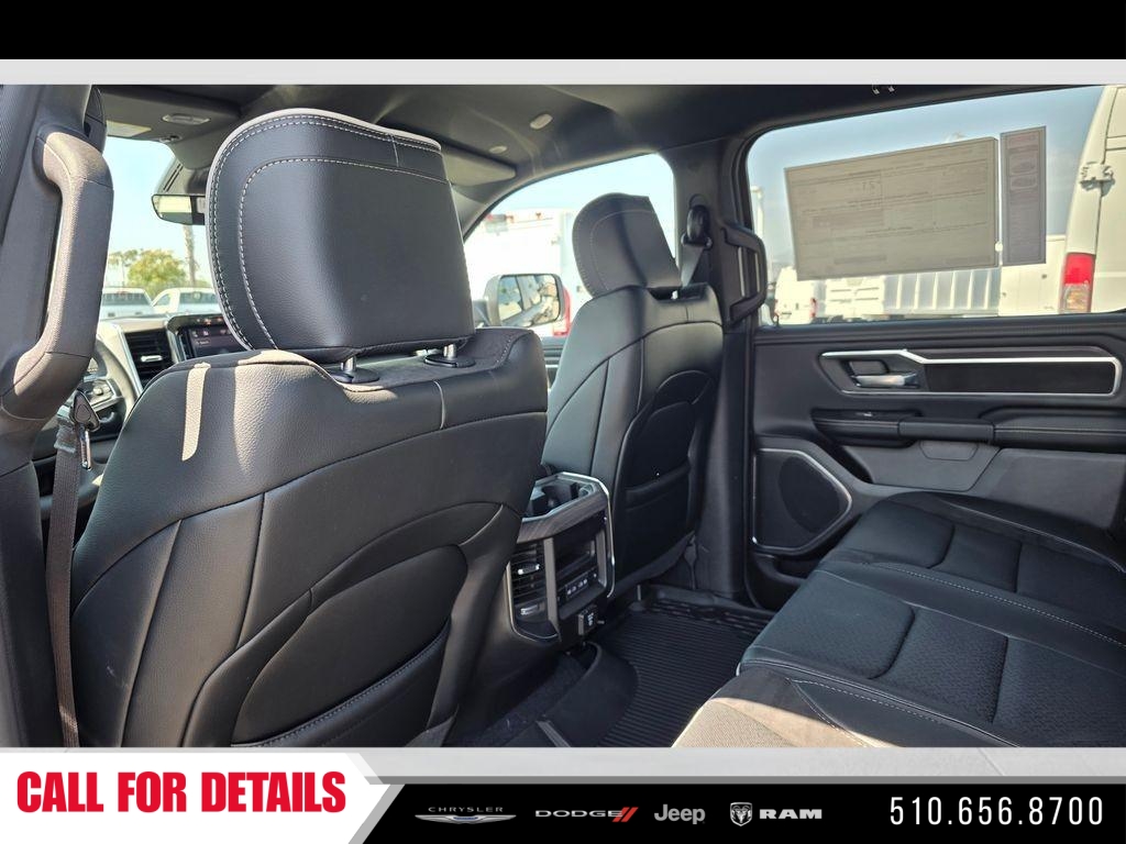 New 2026 Diamond Black Crystal Pearl-Coat Exterior Paint RAM Laramie image 8