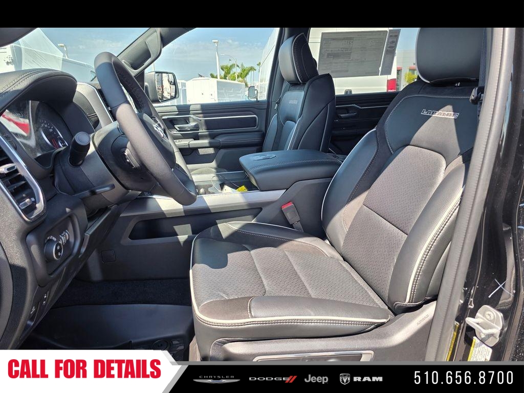 New 2026 Diamond Black Crystal Pearl-Coat Exterior Paint RAM Laramie image 10
