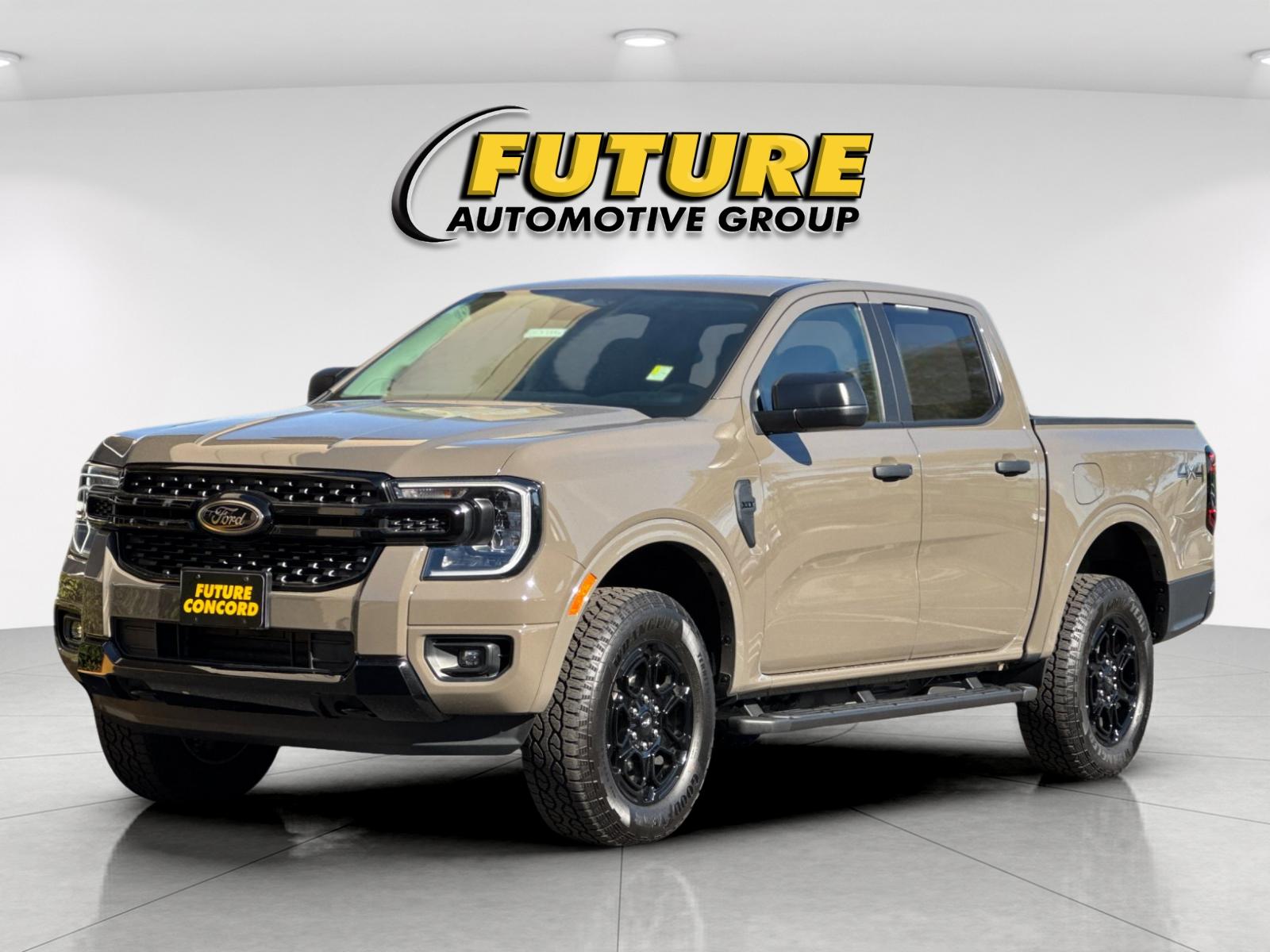 Used 2025 Gray Ford XLT image 7