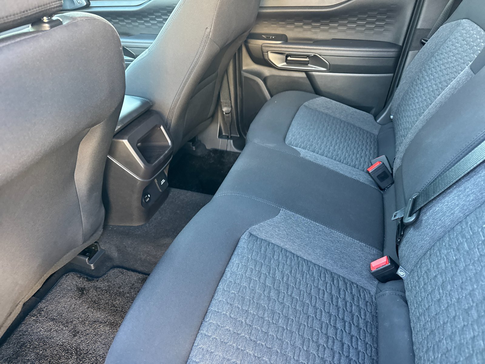 Used 2025 Gray Ford XLT image 11