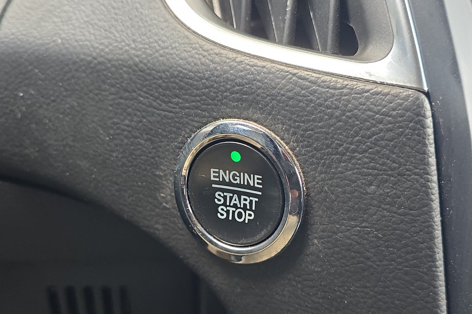 Used 2022 Gray Ford Titanium image 18
