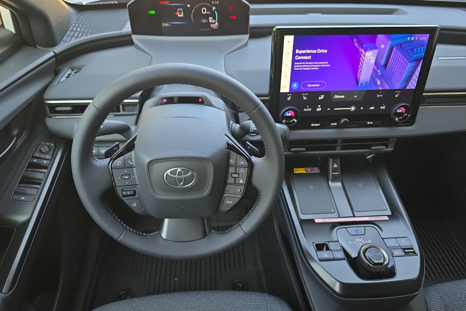 2026 Toyota bZ XLE - Photo 12