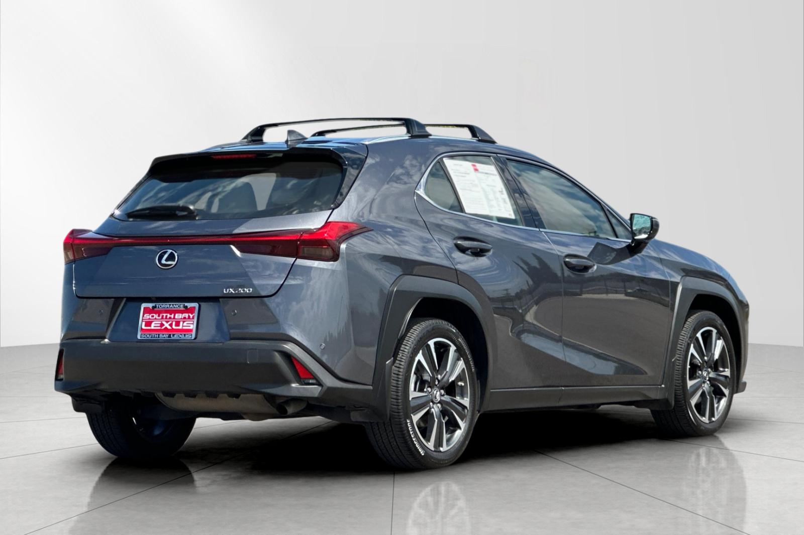 Used 2022 Gray Lexus 200 image 6
