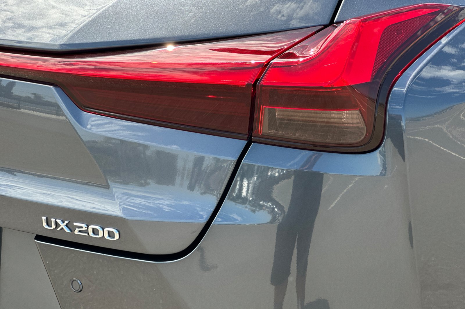 Used 2022 Gray Lexus 200 image 26