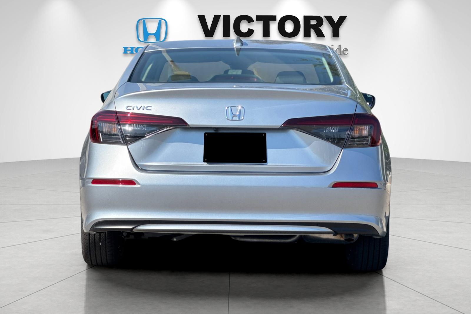 New 2026 Silver Honda LX image 4